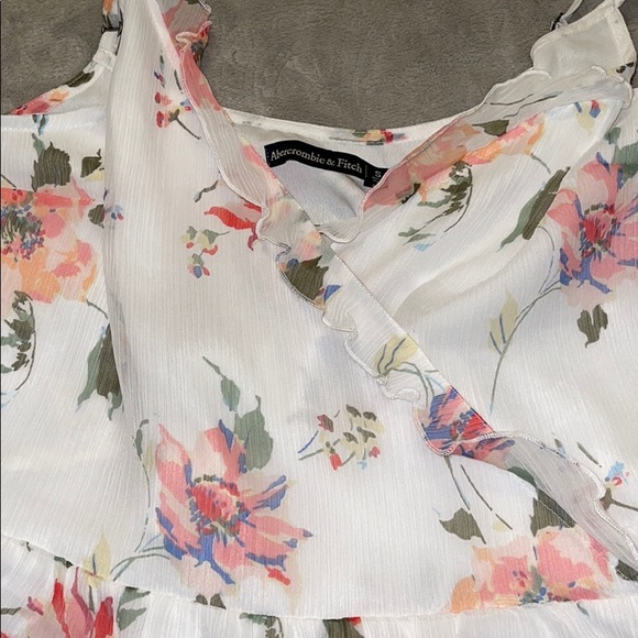 Abercrombie & Fitch blouse - Picture 2 of 2